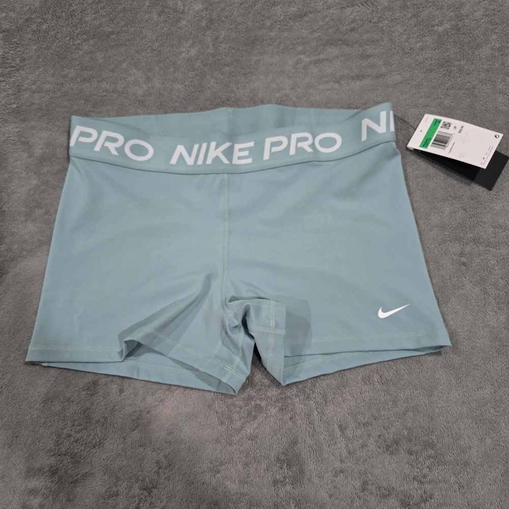 Nike Pro Women's Athletic Shorts - Light Blue